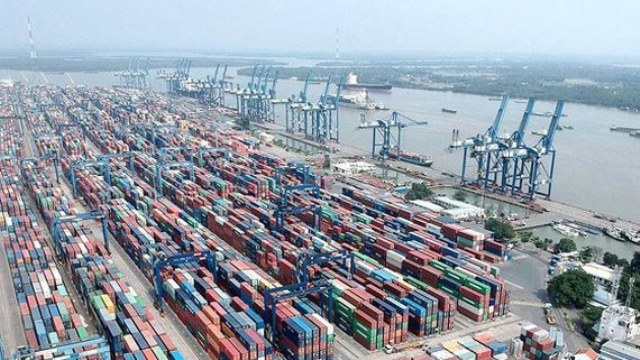 VCCI: Một số quy định về giám sát hải quan đối với hàng hóa nhập khẩu chuyển cửa khẩu chưa rõ ràng